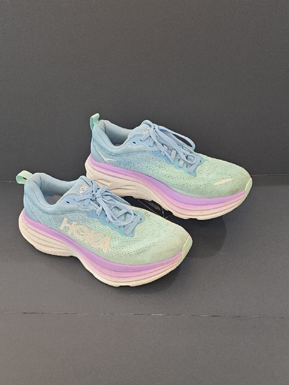 Hoka Bondi 8 Women's Mint, Light Blue & Lavender Sneakers Size 7D Wide - Picture 2 of 11